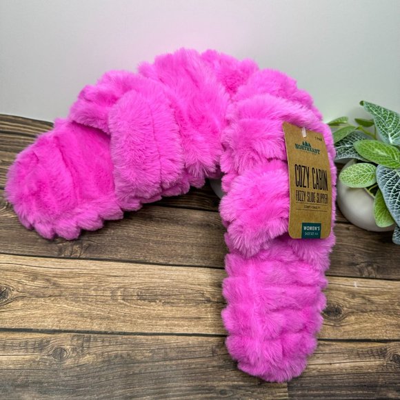 NWT Northeast Outfitters Cozy Cabin Fuzzy Slide Slipper Women's Size 4-6 (Pink) - Picture 2 of 9